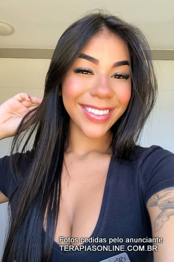 Foto da terapeuta Nina Life Botafogo