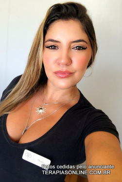 Foto da terapeuta Thais Life Castelo