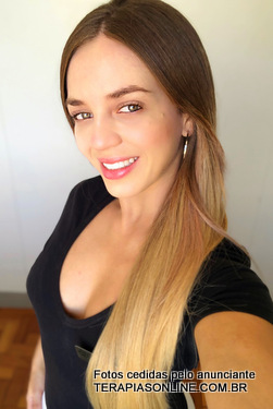 Foto da terapeuta Larissa Life Americas