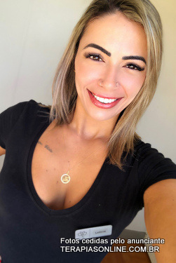 Foto da terapeuta Leticia Life Castelo